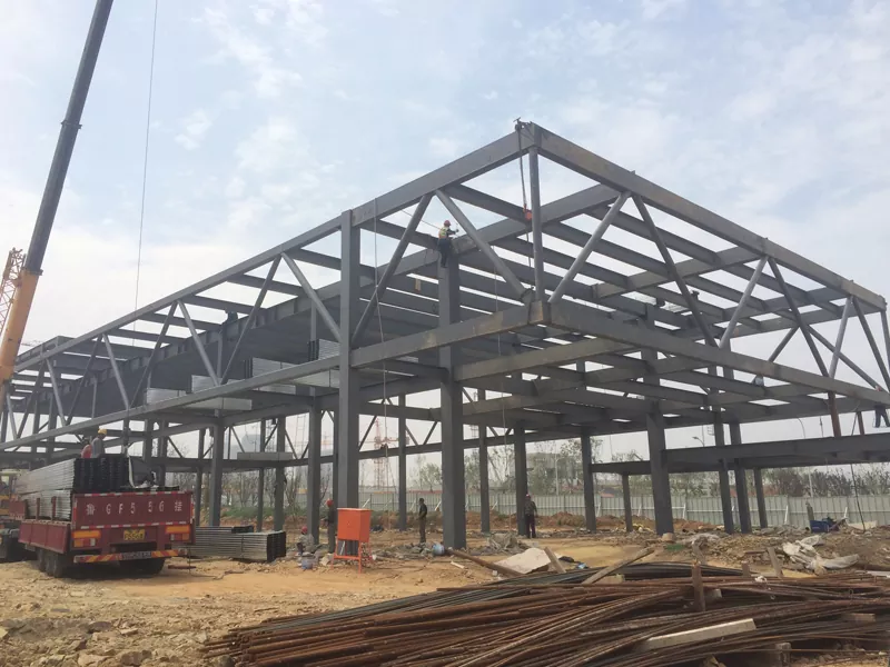 Construción de marcos de aceiro