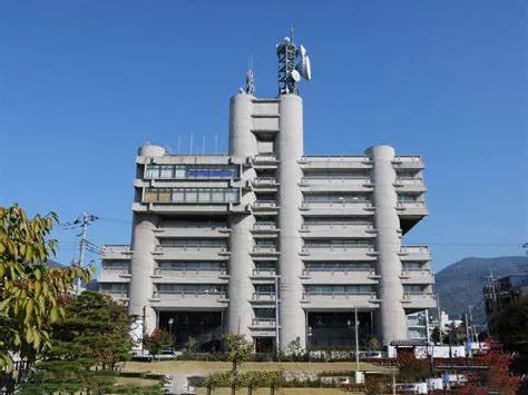 Edificio de transmisión de estrutura de aceiro